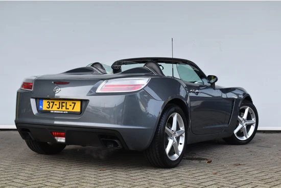 Opel GT 2.0 Turbo | origineel Nederlands | 265 PK | dealeronderhouden | nieuwstaat |