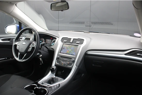 Ford Mondeo 1.0 125pk Ecob. Trend | 100% dealer o.h. | Navigatie | DAB-Audio | Autom. inparkeren