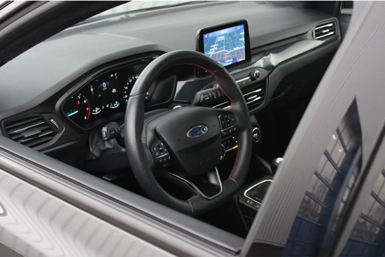 Ford Focus 1.0 EcoBoost ST Line Business | Adap. Cruise Control | Keyless