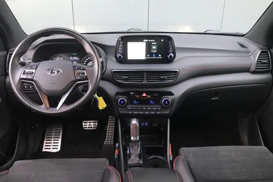 Hyundai Tucson 1.6 T-GDi 177pk N-Line Automaat | Led | Leder | Climate | Trekhaak | Alcantara | NL. Auto | 360 Camera | 19" Lichtmetaal | Stoel