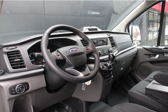 Ford Transit Custom 320 2.0 130pk TDCI L2H1 Trend | VOORRAAD | TREKHAAK | P-HULP |ALPIN NAVIGATIE