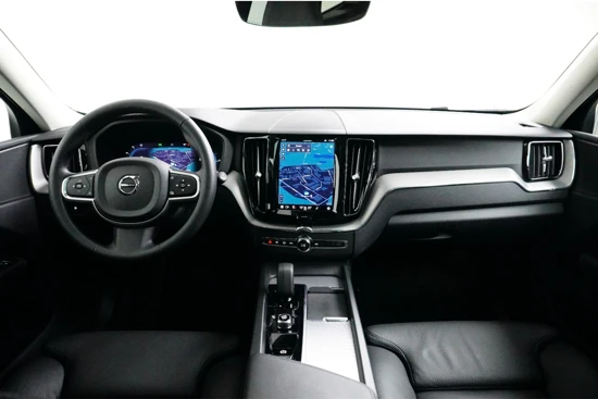 Volvo XC60 T6 Core Bright | Panoramadak | Adaptive Cruise | Camera | Leder | 20'' | Getint Glas