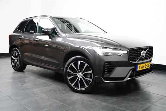 Volvo XC60 Recharge T6 AWD Plus Dark *Trekhaak* *PlatinumGrey*