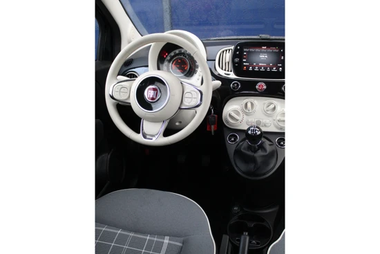 Fiat 500 1.0 Hybrid Lounge 70PK | Airco Cruise C. Vision pakket | Park Assitst | Regen & Lichtsensor | 15" Licht met. velgen | Elec. rame