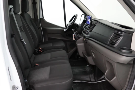 Ford Transit 330 2.0 TDCI L3H2 Trend 130pk | Navigatie | Camera | Trekhaak | Apple Carplay/ Android auto |