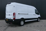 Ford Transit 330 2.0 TDCI L3H2 Trend 130pk | Navigatie | Camera | Trekhaak | Apple Carplay/ Android auto |