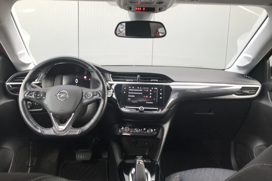 Opel Corsa 50-kWh 136pk Elegance | 2.000 subsidie | Camera | Stoel-Stuurverwarming | Dodehoeksensor | Climate control | 1e eigenaar