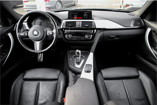 BMW 3 Serie Touring 318i M Sport Corporate Lease