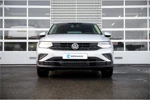 Volkswagen Tiguan 1.5 TSI Aut 150 Pk Life Business | Winterpakket | 19" LM | Navigatie | Carplay | All-Seasonbanden |