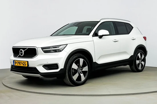 Volvo XC40 T2 MOMENTUM BUSINESS | Navigatie | Cruiscontrol | Park Assist achter |