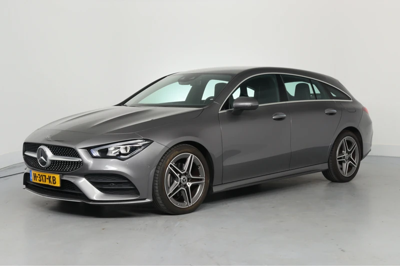 Mercedes-Benz CLA-Klasse Shooting Brake 180 Business Solution AMG | Sfeerverlichting | Wide-Screen | LED | Sportstoelen | Keyless | Stoelverwarming | Cli