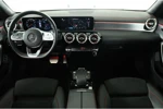 Mercedes-Benz CLA-Klasse Shooting Brake 180 Business Solution AMG | Sfeerverlichting | Wide-Screen | LED | Sportstoelen | Keyless | Stoelverwarming | Cli