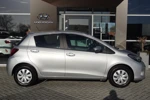 Toyota Yaris 1.0 VVT-i Aspiration | AIRCO | ACHTERUITRIJCAMERA | BLUETOOTH