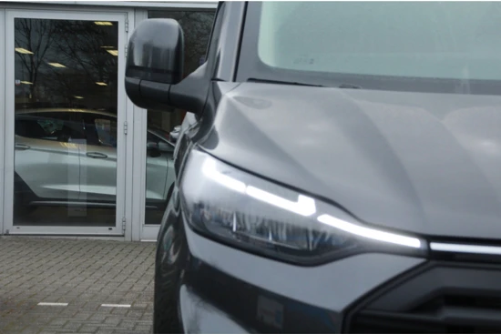 Ford Transit Custom 320 2.0 TDCI L2H1 LIMITED DC | DIRECT RIJDEN! | DUBBEL CABINE | STOELVERWARMING | 17" LMV | NIEUWSTE MODEL!