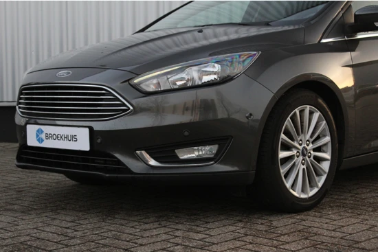 Ford Focus Wagon 1.0 EcoBoost Titanium | NL-Auto! | Camera | Voorruitverwarming | Navigatie | Apple Carplay/Android Auto | CruiseControl |