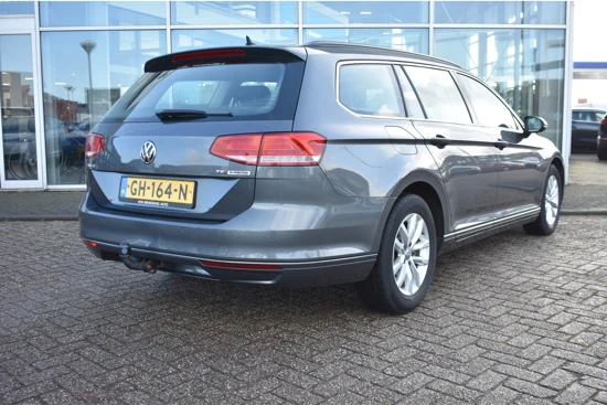 Volkswagen Passat Variant Comfortline 1.4 TSI 125PK | NAVIGATIE | TREKHAAK | PARKEERSENSOREN V+A