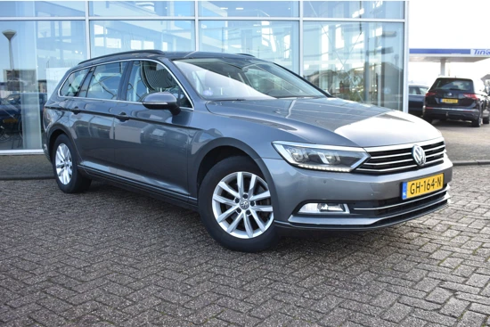 Volkswagen Passat Variant Comfortline 1.4 TSI 125PK | NAVIGATIE | TREKHAAK | PARKEERSENSOREN V+A