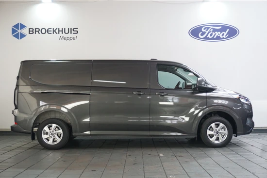 Ford Transit Custom 320 2.0 TDCI 136 pk Automaat L2H1 Limited | Snel leverbaar! | Navi | Trekhaak |