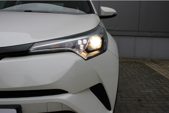 Toyota C-HR 1.2 116PK Dynamic