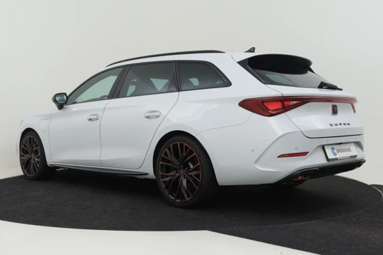 CUPRA Leon Sportstourer 1.4 e-Hybrid PHEV VZ Copper Edition 245pk | Adaptief cruise control | Navigatie | Led koplampen | App connect | Dodehoekdetectie