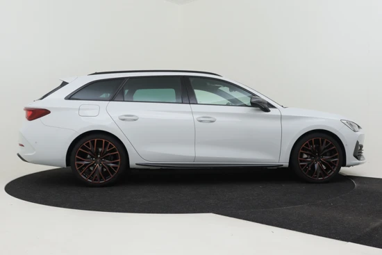 CUPRA Leon Sportstourer 1.4 e-Hybrid PHEV VZ Copper Edition 245pk | Adaptief cruise control | Navigatie | Led koplampen | App connect | Dodehoekdetectie