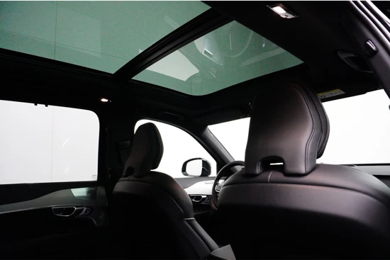 Volvo XC90 T8 Recharge AWD Ultimate Dark | Luchtvering | B&W | Trekhaak | 360 camera |