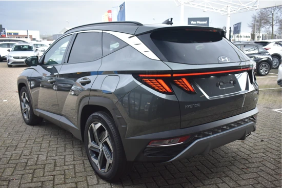 Hyundai Tucson 1.6 T-GDI PHEV Premium Sky 265pk Automaat | VOORRAADACTIE! | Adaptieve cruise control | Achteruitrijcamera | Parkeersensoren v+a