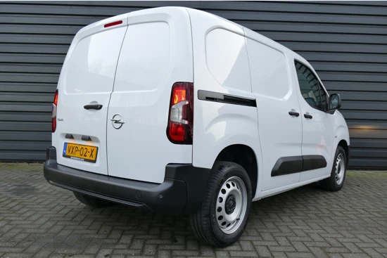 Opel Combo 1.5D 100PK L1LH1 STANDAARD / / NAVI / AIRCO / PDC / 2-ZTIS / DAB+ / BLUETOOTH / CRUISECONTROL / 1E EIGENAAR / NIEUWSTAAT !!