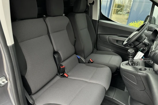 Citroën Berlingo 1.5 BlueHDi 100 L1 | Airco | Achterdeuren met ruit incl. achterruitverwarming en ruitenwisser | Parkeersensoren achter