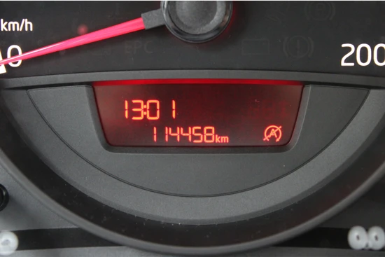 Volkswagen up! move up! 1.0 60 pk | Airco | PDC | Cruise Control