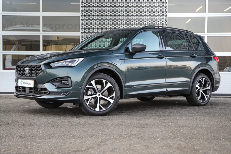 SEAT Tarraco 1.4TSI 245pk PHEV FR Business | Camera | Zwenkbare trekhaak |