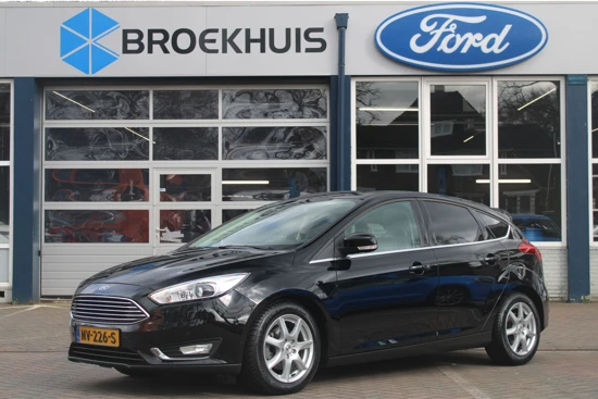 Ford Focus 1.0EB 125PK TITANIUM | VOL! | SCHUIF KANTEL DAK | XENON | STOELVERWARMING | TREKHAAK | BLIS | APPLE CARPLAY | CLIMATE CONTROL |