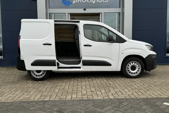 Peugeot Partner 1.5 100 pk Premium | Navigatie | Trekhaak | Airco | Cruise | Houten Laadvloer | Schuifdeur Rechts |