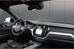 Volvo XC60 T6 Recharge AWD R-Design | Long Range | Luchtvering | Panoramadak | Full LED | Head-up | Trekhaak | 360-camera