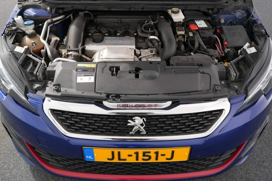 Peugeot 308 1.6 e-THP GTi 270