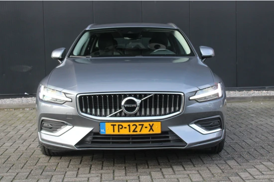 Volvo V60 T6 AWD GT | Inscription | Standkachel | Camera | BLIS | DAB+ | Keyless | Trekhaak | LED