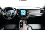 Volvo XC60 T8 Ultimate Dark | Luchtvering| Harman/Kardon | 360° Camera | HUD | Memory-seats i.c.m. Massage functie | 21-Inch | Nappa Leder