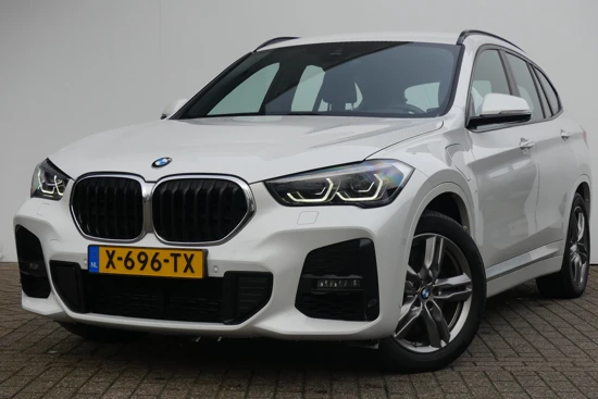 BMW X1 xDrive25e Executive M-Sport | AFN. TREKHAAK | ELEKTRISCHE ACHTERKLEP | 18'' LMV |