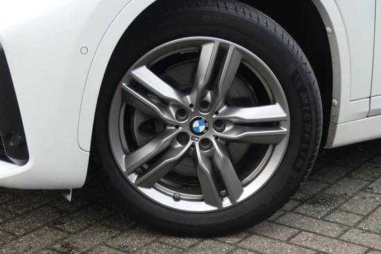 BMW X1 xDrive25e Executive M-Sport | AFN. TREKHAAK | ELEKTRISCHE ACHTERKLEP | 18'' LMV |