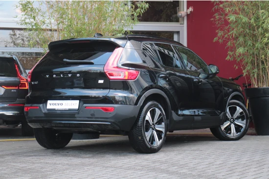 Volvo XC40 T4 Recharge Plus Dark | Harman/Kardon audio | Memory-stoel | Stuur- en stoelverwarming | Adaptieve Cruise met Stuurhulp