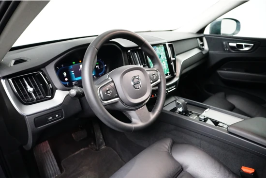 Volvo XC60 T6 Core Bright | Panoramadak | Memory-seats | Adap.Cruise | Pilot Assist | Camera | BLIS | 19-Inch i.c.m. All-Season banden