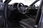 Volvo XC40 Twin 408PK Ultimate | Getint Glas | Pixel LED | Panoramadak | 20" | Nubuck Interieur | Elektr Stoelen