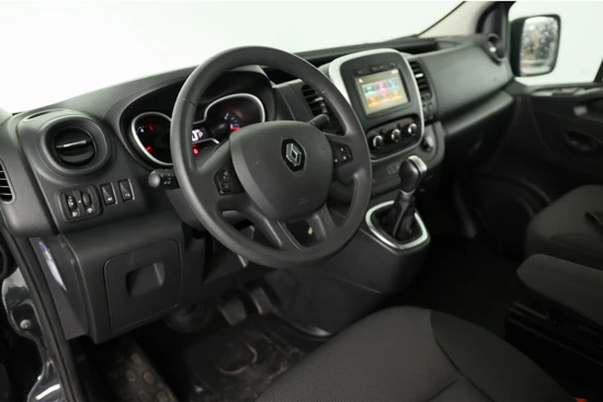 Renault Trafic 2.0 dCi 145 T29 L2H1 DC Comfort Automaat | 1e Eigenaar! | LED | Navigatie | Trekhaak | Airco | Parkeersensoren |