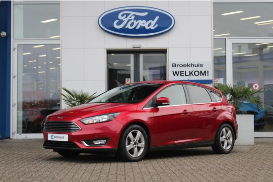 Ford Focus 1.0 125pk Titanium | Navigatie | Parkeersensoren V+A | Voorruitverwarming | Cruise Control | Achteru