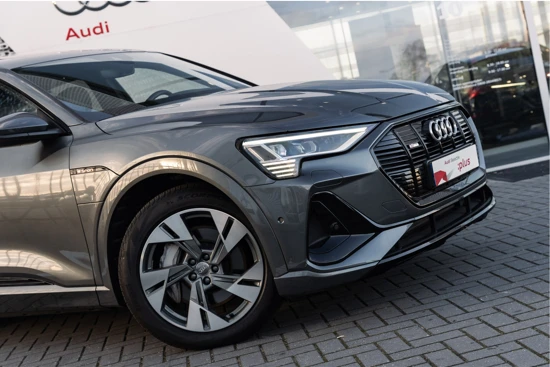 Audi e-tron Sportback 50 71 kWh 313 pk quattro S edition | Panoramadak | Camera | Zwart optiek