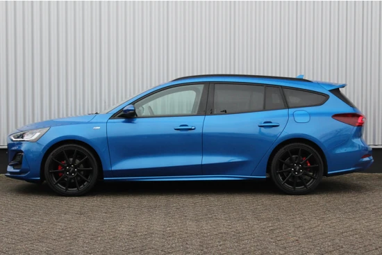 Ford Focus Wagon 1.0 155PK Hybrid ST Line X Automaat | 19 inch! | Achteruitrijcamera | Winterpack (Stoel-Stuur- en Voorruitverwarming) | Ad