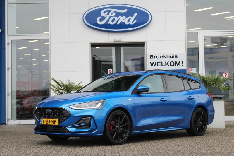 Ford Focus Wagon 1.0 155PK Hybrid ST Line X Automaat | 19 inch | Trekhaak! | Winterpack (Stoel-Stuur- en Voorruitverwarming) | Adaptieve Cr