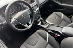 Volvo V40 Cross Country 1.5 T3 Dynamic Edition