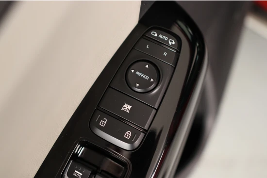 Kia Sportage 1.6 T-GDI 4WD GT-Line PlusLine | Dealer Onderhouden! | Xenon | Trekhaak | Navi | Leder | Open Dak | Keyless | Camera | BLIS | DA