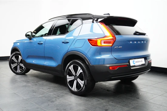 Volvo XC40 Recharge Core 70 kWh | Climate Pack | Getint glas | Trekhaak |